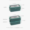 Estilo japonés de doble capa portátil bento box microondas calentable lunch box estudiante lunch box divisor creativo Application Scenario
